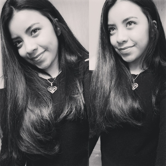 Meet your Posher, Yessenia - Picture 1 of 1